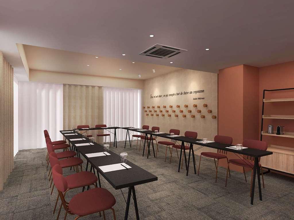 Mercure Saint Raphael Centre Plage Facilities photo