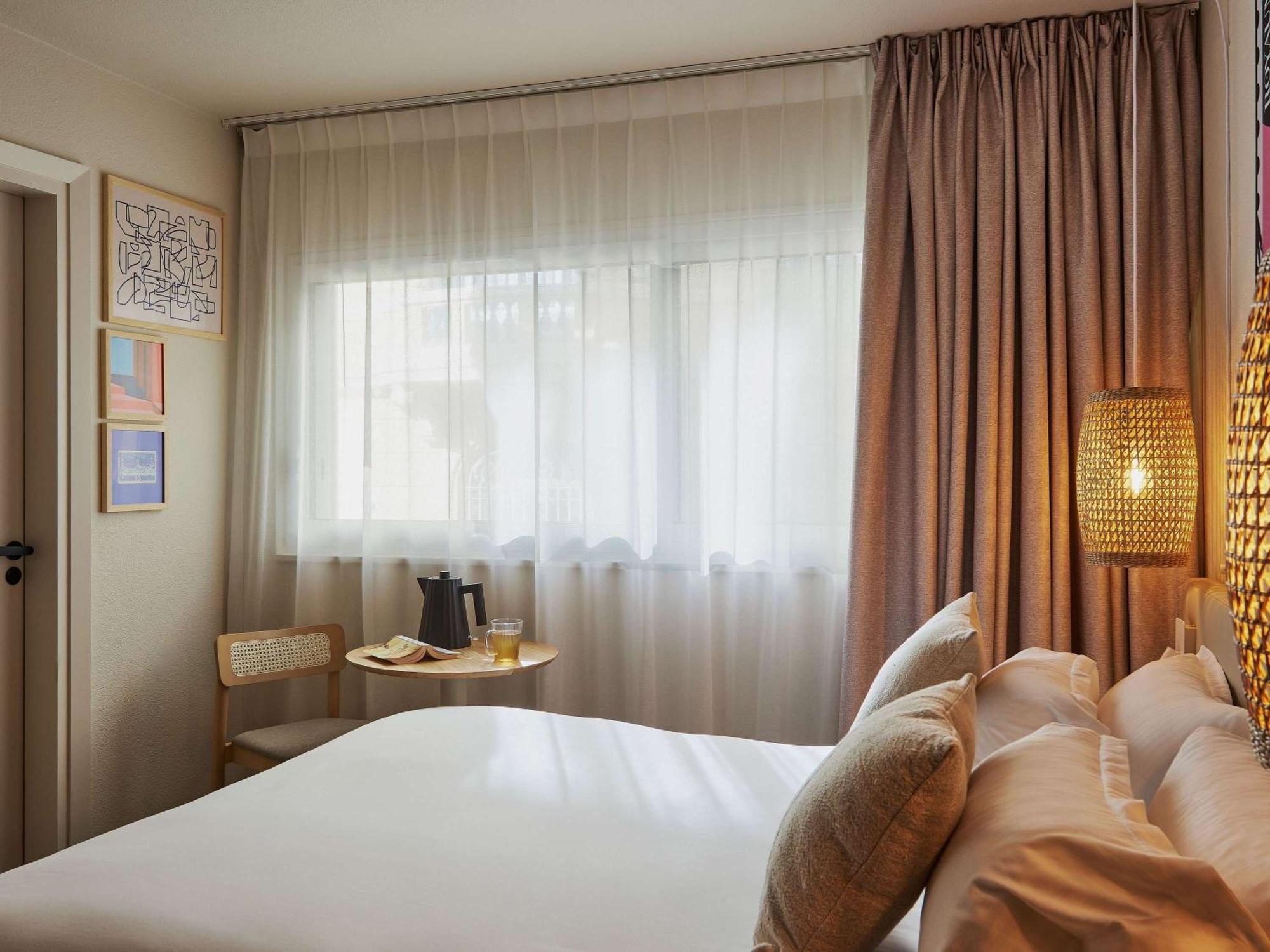 Mercure Saint Raphael Centre Plage Exterior photo
